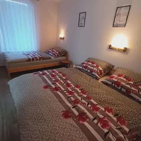 Domcek V Zahrade * Liptovský Mikuláš