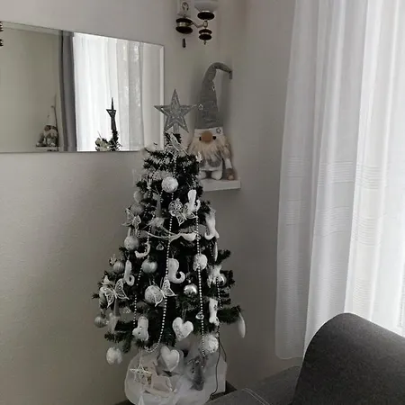 Domcek V Zahrade Nyaraló *