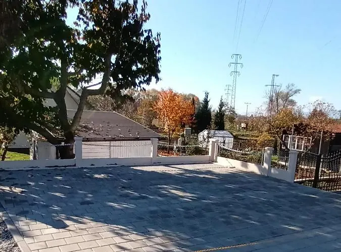 Domcek V Zahrade Liptovský Mikuláš